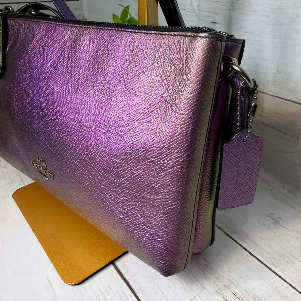 Rare Coach Crosby Hologram Iridescent
Crossbody Purple Green blue - Picture 13 of 16